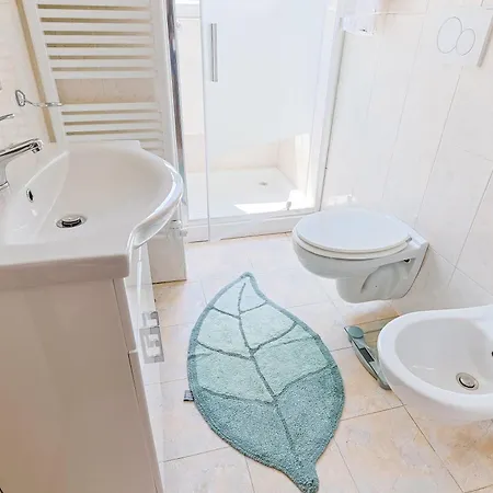 Cinnamon Lakehouse فيلة كافالكاسيل