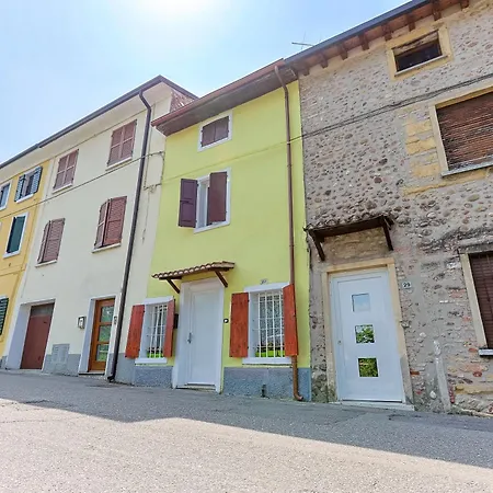 Cinnamon Lakehouse Villa